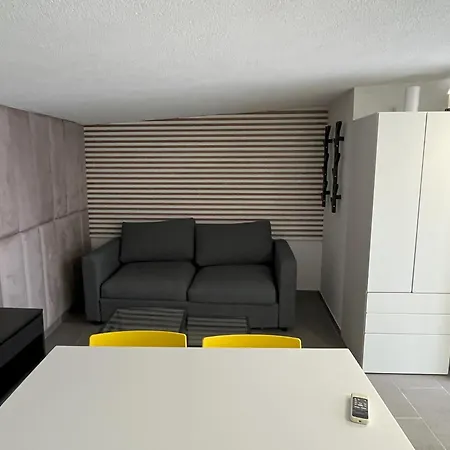 Apartment Lady A