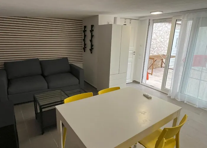 Lady A Апартаменты *