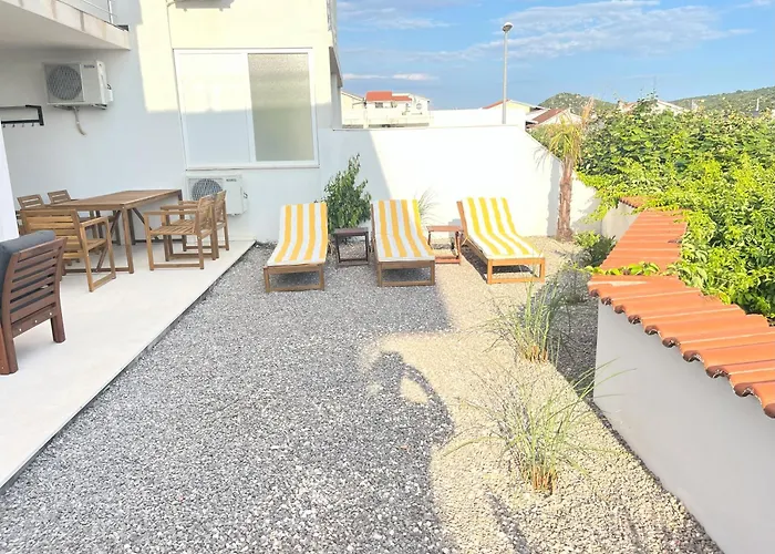 Апартаменты Lady A Podglavica