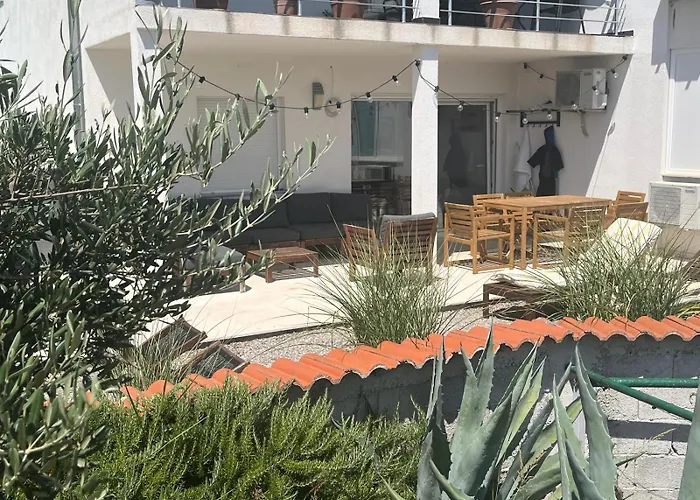 Lady A Апартаменты *